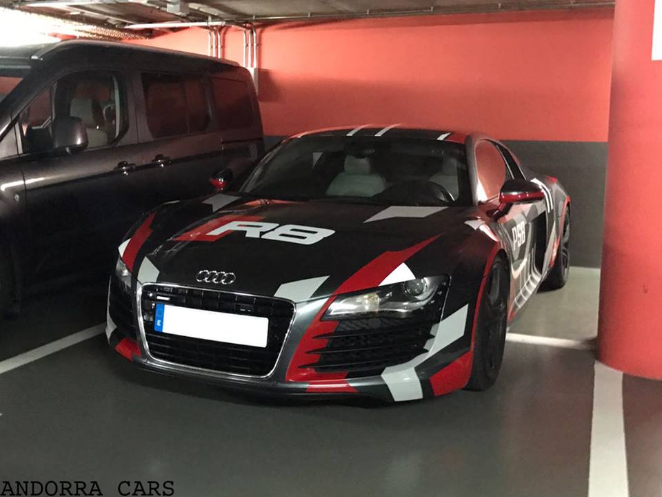 Audi R8!