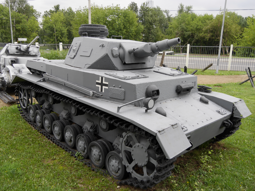 Танк т-4 немецкий. Танк PZ 4. Немецкий танк т3 и т4. Танк т4 Германия.
