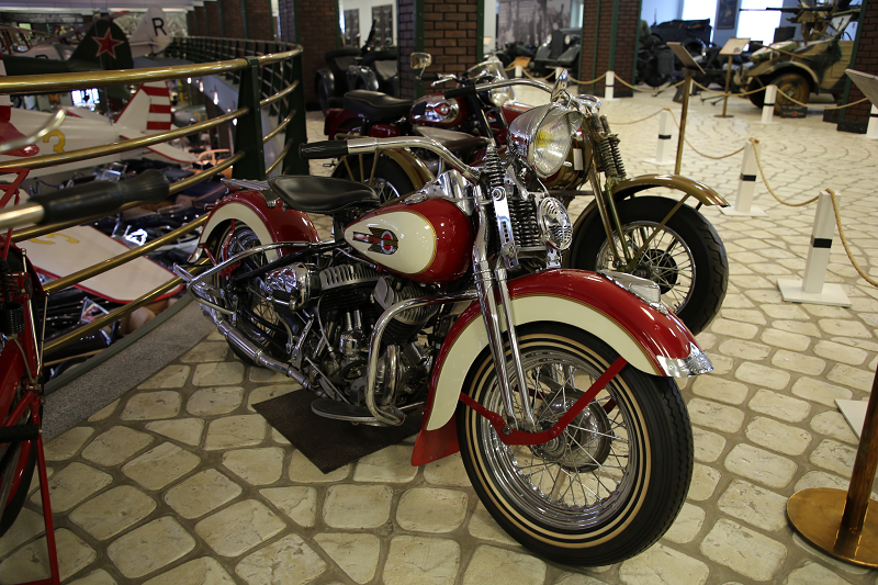 Harley usa. Харлей Дэвидсон 1930 года. Harley Davidson модель 1930. Harley Davidson темная вишня. Харлей Дэвидсон мотоциклы 1930 года выпуска.