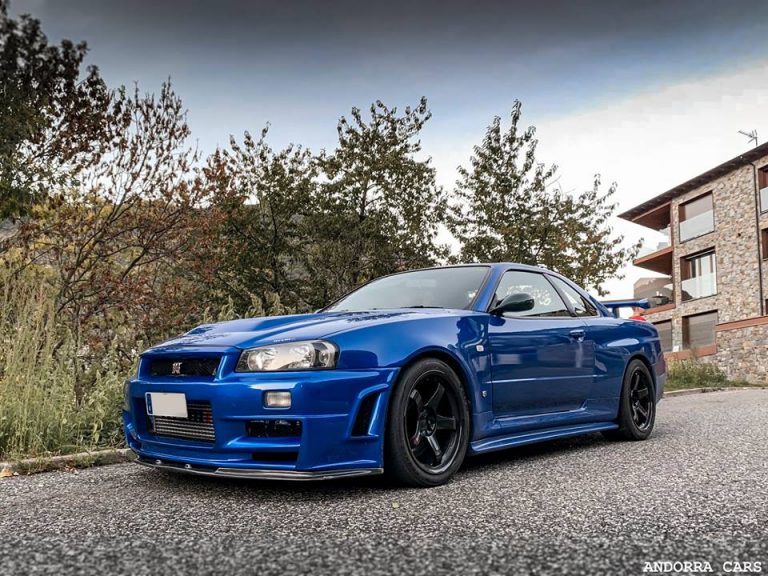 Nissan Skyline GT R R V Spec II Blue Body With HP All PYRENEES France Spain Andorra