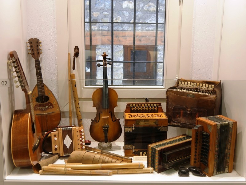 Catalonia Accordion Museum: Musical Instrument Collection