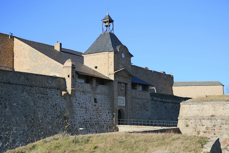 Mont Louis - the city and the fortress of the “Sun King”
