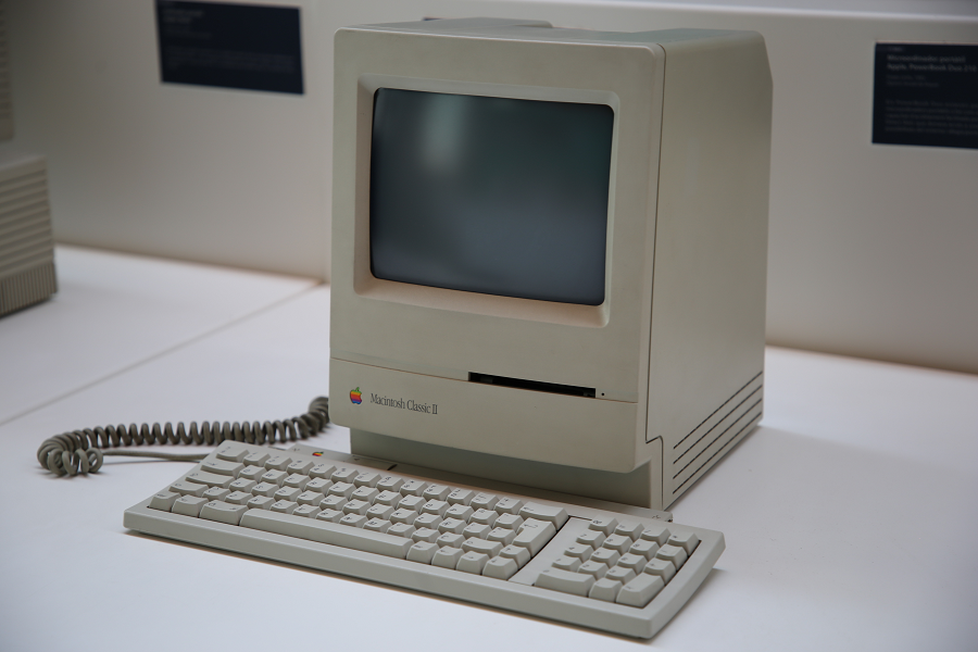 Apple Macintosh Classic Ⅱ（ジャンク品）システムフロッピー