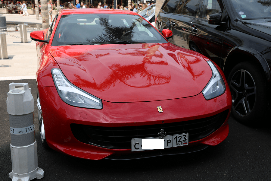 Ferrari GTC4 Lusso. Красная версия