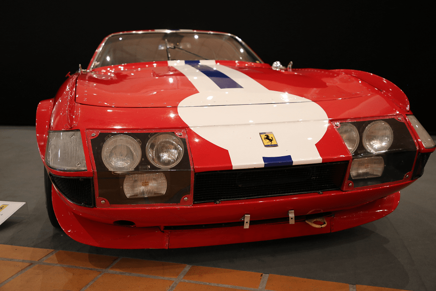 Ferrari Daytona Gr.4. Красная версия_вид спереди