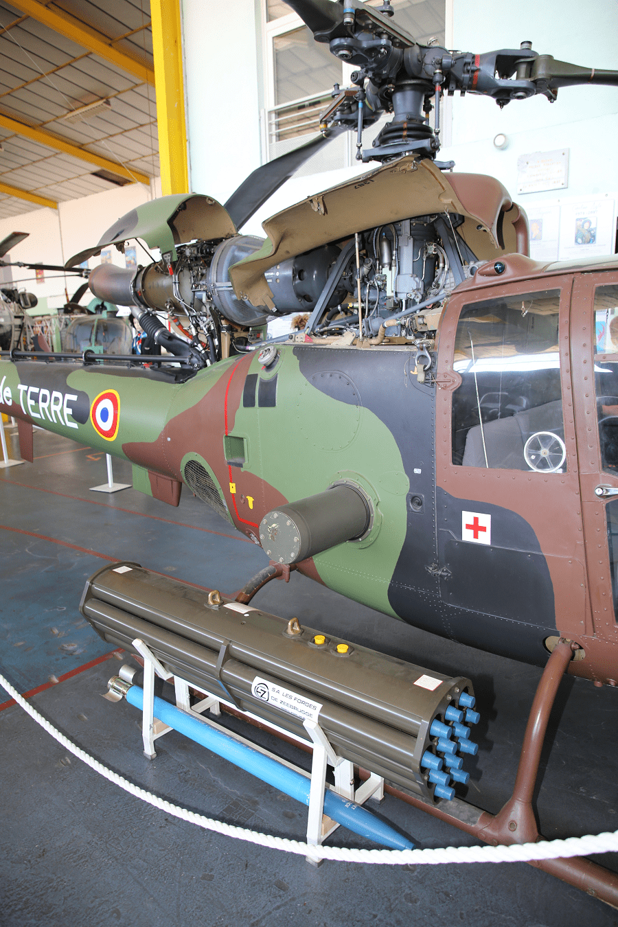 SA 341 F F-MBDE Gazelle Alat : hélicoptère français_rotor_helices