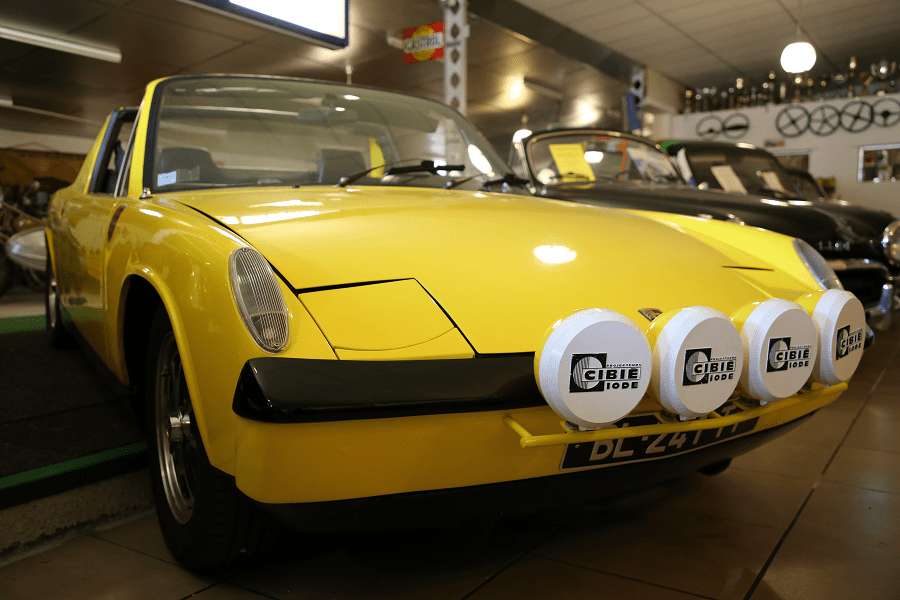 Volkswagen-Porsche 914. Couleur jaune_vue de devant_rallye