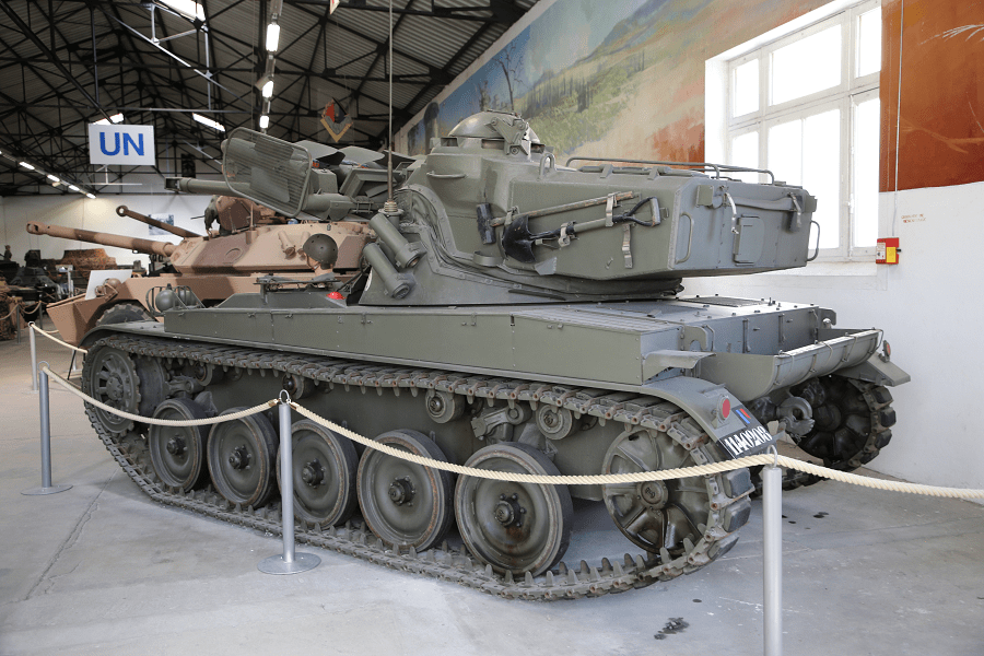 AMX-13 - французский легкий танк, производившийся с 1952 по 1987 год
