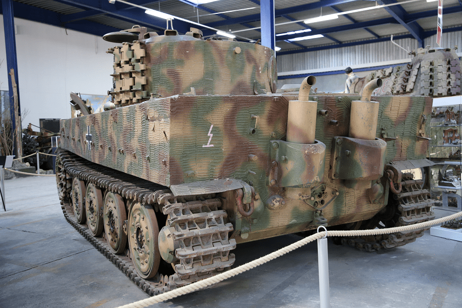 Tiger I Sd. Kfz 181 (Тигр 1) с 1942 года. Немецкий тяжелый танк времен Второй мировой войны