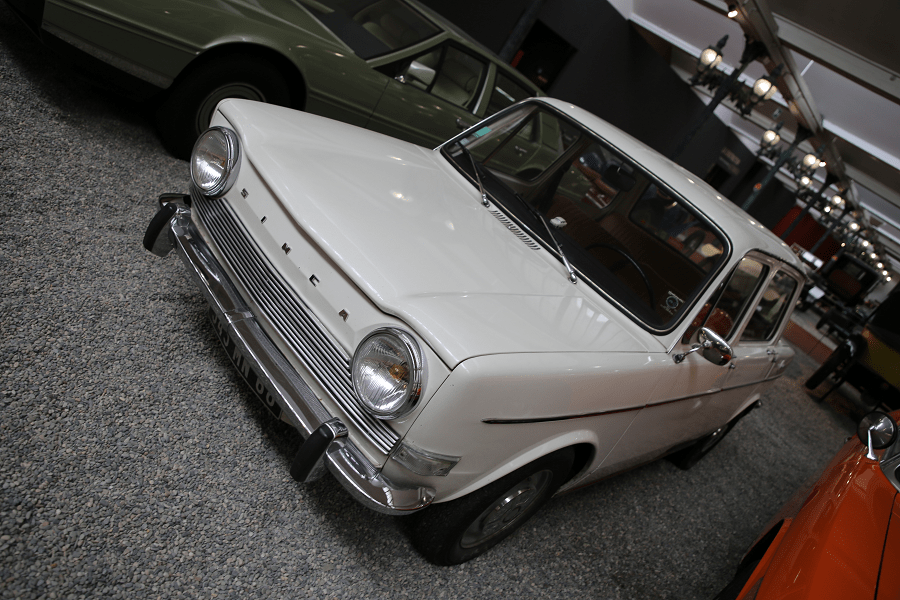 Белый седан Simca Berline Type 1000 образца 1969 года