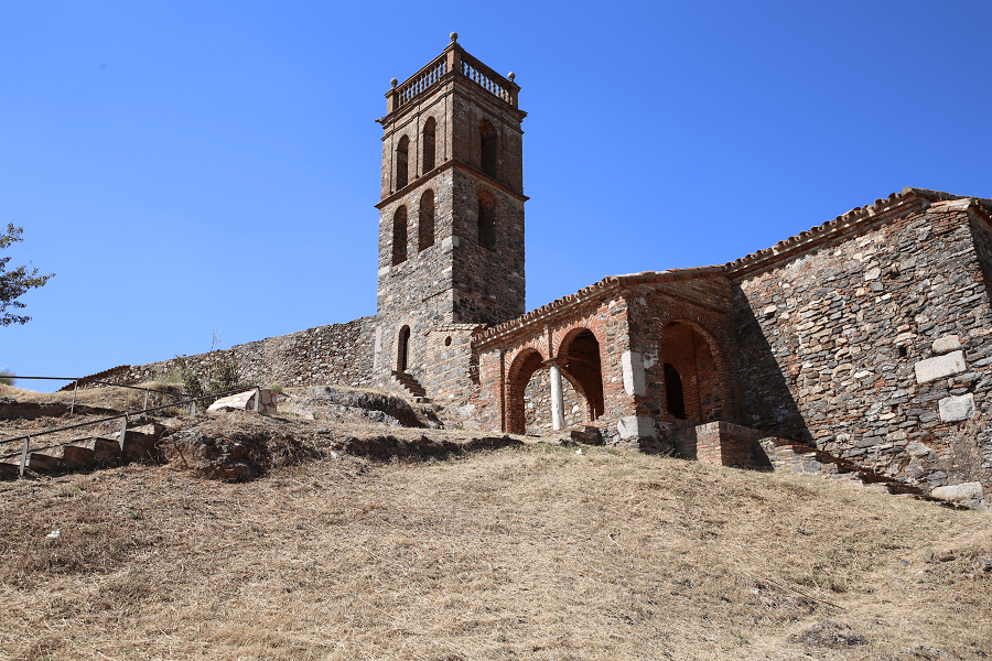 Альмонастер-ла-Реаль и его мечеть 10 века