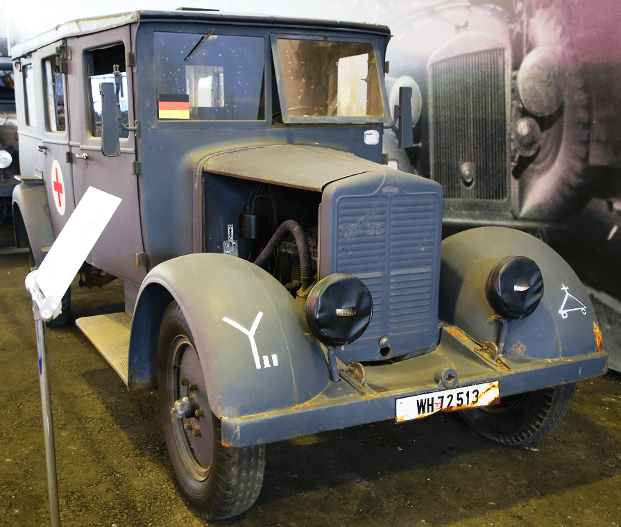 Phanomen-Granit-25H-Kfz.12.-Military-ambulance-min.png?resolution=1366,1