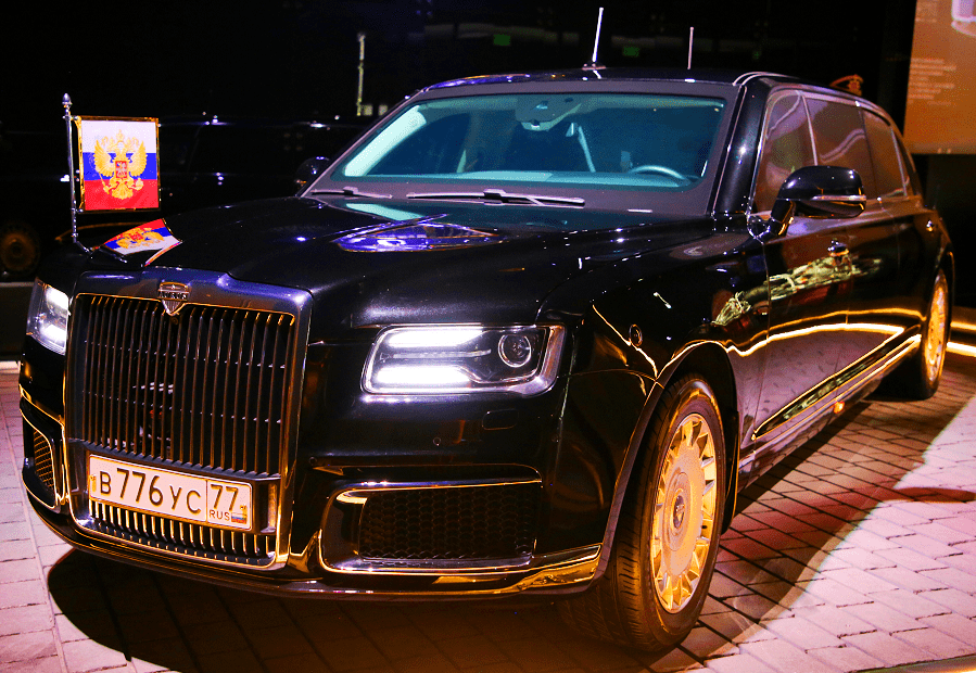 Aurus Senat Limousine. Putin's personal car * All PYRENEES · France, Spain,  Andorra