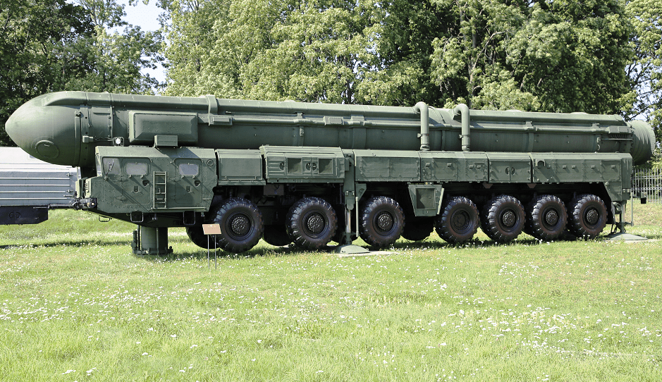 RT-2PM Topol: Soviet Intercontinental Ballistic Missile * All PYRENEES ...