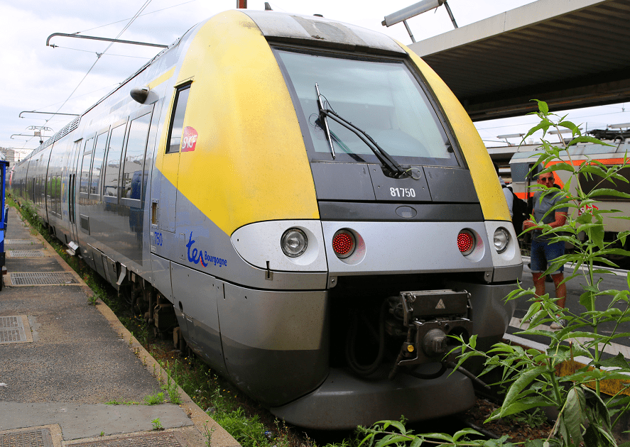 SNCF B 81500 : Automotrice Bimode Française * TOUTES LES PYRÉNÉES ...